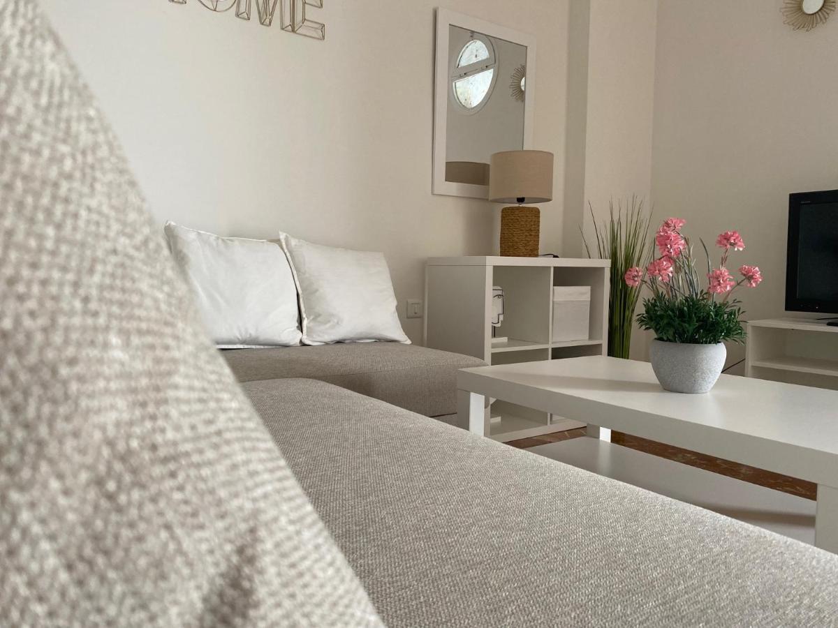 Apartamento Plaza Espana Ecija Bagian luar foto